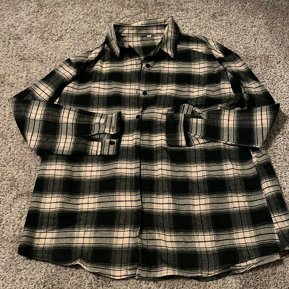 SHEIN Women’s Flannel
